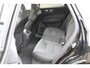 Volvo XC60 2.0 B4 Momen Bns