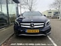 Mercedes-Benz GLA 180 Ambition AMG pakket / pano dak / 19'' velgen /