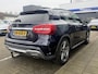 Mercedes-Benz GLA 180 Ambition AMG pakket / pano dak / 19'' velgen /
