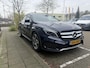 Mercedes-Benz GLA 180 Ambition AMG pakket / pano dak / 19'' velgen /