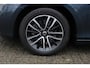 Volvo V40 T2 Polar+ | Stoelverwarming | Parkeersensoren achter | Navigatie | High perfomance audio |Electronic Climate Controle | LED Koplampen | Lichtmetalen Velgen 16" |