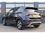 Volkswagen T-Cross 1.0 TSI 110pk DSG Life | Black Design Pakket | Achteruitrijcamera | Navigatie | Climatronic