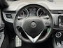Alfa Romeo Giulietta 1.4 Turbo 170pk MultiAir Super | Automaat | Lederen bekleding | Navigatie | PDC voor+achter | Climate control | Cruise control | Afneembare trekhaak | Volledig onderhouden!