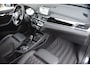 BMW X1 sDrive20i High Executive * LED Koplampen * Harman/Kardon * DAB * Sportstoelen * 19 inch Lm *