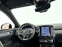 Volvo XC40 Recharge Twin Plus | Parkeercamera | Stoel- en Stuurverwarming | Getint glas | Trekhaak