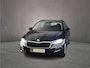 Skoda Octavia Combi Business Edition 1.0 eTSI 110pk DSG Automaat Cruise control, Navigatie, Elektrische achterklep, LED koplampen, Parkeersensoren, Airco, DAB, Radio