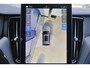 Volvo XC60 T8 Recharge AWD Plus Black Edition - IntelliSafe Assist & Surround - 360º Camera - Harman/Kardon audio - Adaptieve LED koplampen - Verwarmde voorstoelen, stuur & achterbank - Parkeersensoren voor & achter - Elektr. bedienb. voorstoelen met geheugen - Draadloze tel. lader - Extra getint glas - 21' LMV