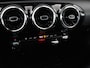 Mercedes-Benz A-klasse 200 Business Solution Plus Upgrade | Panoramadak | Stoelverwarming | Half leder | Widescreen | Camera | Navigatie | Park Assist | Cruise control | Full LED