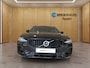 Volvo V60 2.0 T6 AWD Plus Dark Harmen & Kardon | Verwarmde voorruit, voorstoelen en stuur | Navigatie |
