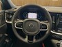 Volvo V60 2.0 T6 AWD Plus Dark Harmen & Kardon | Verwarmde voorruit, voorstoelen en stuur | Navigatie |
