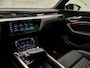 Audi SQ8 e-tron Quattro, NL-auto, 1e eig., pano, 23", luchtv., S Sportstoelen, B&O, matrix-LED, memory, 360 camera, leder, keyless, ACC, privacy