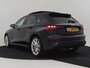 Audi A3 Sportback 45 TFSI e S edition Competition 204 pk DSG/AUTO | Panoramadak | Audi Exclusive Kleur l Achteruitrijcamera | Cruise control adaptief | Dodehoek detectie | 18"LMV