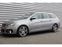 Peugeot 308 SW 1.2 PURETECH 130PK ALLURE / NAVI / LEDER / CLIMA / LED / PDC / 18" LMV / CAMERA / KEYLESS / PANO. DAK / ALCANTARA / 1E EIGENAAR / NIEUWSTAAT !!