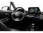 Toyota C-HR 1.8 Hybrid Executive | Outdoor Pack | Treeplanken | Navigatie | Dodehoek detectie | Stoel-/stuurverwarming | Parkeersensoren voor/achter | Keyless | Adaptive Cruise