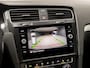Volkswagen Golf Variant 1.5 TSI Comfortline Automaat (APPLE CARPLAY, GROOT NAVI, CAMERA, CLIMATE, STOELVERWARMING, SPORTSTOELEN, GETINT GLAS, ADAPTIVE CRUISE, NIEUWE APK, NIEUWSTAAT)