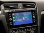 Volkswagen Golf Variant 1.5 TSI Comfortline Automaat (APPLE CARPLAY, GROOT NAVI, CAMERA, CLIMATE, STOELVERWARMING, SPORTSTOELEN, GETINT GLAS, ADAPTIVE CRUISE, NIEUWE APK, NIEUWSTAAT)