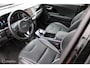 Kia Niro EV e-Niro ExecutiveLine 64 kWh, SOH 100 %, Leer, Trekhaak, Stoel-stuurverwarming, Cruise, Clima, Navi, App connect, Donker glas, Pdc voor + achter + Camera,