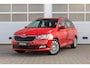 Skoda Fabia Combi 1.0 TSI 95pk Ambition | Trekhaak | App Connect | All-season Banden| Parkeersensoren