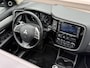 Mitsubishi Outlander 2.0 PHEV instyle 2e Eigenaar,Navi,Trekhaak,Camera,Schuifdak,Leder,Keyless,Pdc,Stoelverw,N.A.P,Lm velgen,Nieuwe Apk bij Aflevering