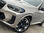 BMW iX3 High Executive 80 kWh | SOH 99% | Pano | HUD | Stuurverwarming | Adap. cruise control | Trekhaak | | Airco (automatisch) | Apple Carplay/Android Auto|telefoonintegratie premium | Audio installatie premium