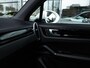 Porsche Cayenne 3.0 E-Hybrid Platinum Edition | SPORTDESIGN | SPORTCHRONO | SPORTUITLAATSYSTEEM | PANORAMA/SCHUIF-KANTELDAK | PASM LUCHTVERING | 21 INCH | 18-WEG STOELEN | ACHTERUITRIJCAMERA | ADAPTIVE CRUISE CONTROL | CARRARAWIT |