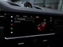 Porsche Cayenne 3.0 E-Hybrid Platinum Edition | SPORTDESIGN | SPORTCHRONO | SPORTUITLAATSYSTEEM | PANORAMA/SCHUIF-KANTELDAK | PASM LUCHTVERING | 21 INCH | 18-WEG STOELEN | ACHTERUITRIJCAMERA | ADAPTIVE CRUISE CONTROL | CARRARAWIT |