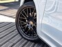 Porsche Cayenne 3.0 E-Hybrid Platinum Edition | SPORTDESIGN | SPORTCHRONO | SPORTUITLAATSYSTEEM | PANORAMA/SCHUIF-KANTELDAK | PASM LUCHTVERING | 21 INCH | 18-WEG STOELEN | ACHTERUITRIJCAMERA | ADAPTIVE CRUISE CONTROL | CARRARAWIT |