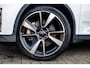 Polestar 2 Long Range Single Motor 78 kWh | 24 maanden Pre-owned garantie | Plus pack | Panoramadak | DAB | Stoelverwarming | Stoelventilatie | LED | Harman Kardon Audio | Elektrische stoelverstelling | Parkeercamera | Lederen Bekleding | Trekhaak | 20" velgen |