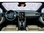 Polestar 2 Long Range Single Motor 78 kWh | 24 maanden Pre-owned garantie | Plus pack | Panoramadak | DAB | Stoelverwarming | Stoelventilatie | LED | Harman Kardon Audio | Elektrische stoelverstelling | Parkeercamera | Lederen Bekleding | Trekhaak | 20" velgen |