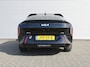 Kia EV4 Fastback GT-PlusLine 81.4 kWh | Schuifdak | Stuur-/stoelverwarming + ventilatie | Camera rondom | Elek. stoelverstelling | Leer | HUD | LED | 19" LM |
