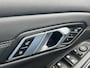 BMW 3-Serie 320e Widescreen Trekhaak Camera Elek Stoelen Leder Stoelverwarming 18 Inch M-Sport Velgen Keyless Led Dab Extra Getint Glas NL Auto Plug In Hybride