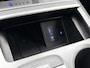 Hyundai Kona Electric EV Premium 64 kWh / Afn trekhaak / Airco (automatisch) / Cruise control adaptief met Stop&Go en stuurhulp / Navigatiesysteem full map /
