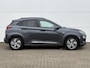 Hyundai Kona Electric EV Premium 64 kWh / Afn trekhaak / Airco (automatisch) / Cruise control adaptief met Stop&Go en stuurhulp / Navigatiesysteem full map /