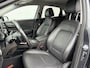 Hyundai Kona Electric EV Premium 64 kWh / Afn trekhaak / Airco (automatisch) / Cruise control adaptief met Stop&Go en stuurhulp / Navigatiesysteem full map /