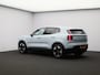 Volvo EX30 Single Motor Core 51 kWh / Stoel- +Stuurwielverwarming / Achteruitrijcamera / Blis / Cruise Control Adaptief / Apple CarPlay & Android Auto
