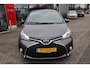 Toyota Yaris 1.3 VVT-i DYNAMIC 5-DEURS AIRCO NAVIGATIE LM-VELGEN PARKEERCAMERA BLUETOOTH 6-SPEED