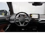 Volkswagen ID.4 204pk First 77 kWh | SOH 91% | Trekhaak | Achteruitrijcamera | Navigatie |