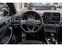 Volkswagen T-Roc 1.5 TSI 150pk DSG R-Line | Trekhaak Afn. | Navigatie | Camera | PDC | Stoelverwarming