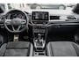 Volkswagen T-Roc 1.5 TSI 150pk DSG R-Line | Trekhaak Afn. | Navigatie | Camera | PDC | Stoelverwarming
