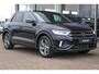 Volkswagen T-Roc 1.5 TSI 150pk DSG R-Line | Trekhaak Afn. | Navigatie | Camera | PDC | Stoelverwarming