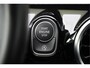 Mercedes-Benz A-klasse 180 5drs Business Solution BJ2022 Lmv 16" | Led V+A | Pdc | Navi | Achteruitrijcamera | Virtual cockpit | Climate control | Cruise control | Sportstoelen | Verwarmde voorstoelen | Zwarte hemel | Getint glas