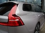 Volvo V60 2.0 T8 Plug-in hybrid AWD Ultra Dark | 20" Turbine Velgen | Exterieur Styling Kit | HEICO uitlaattips | Polestar Optimisation | 360-Camera | Schuif/kanteldak |