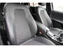 Mercedes-Benz A-klasse 180 5drs Business Solution BJ2021 Lmv 16" | Led V+A | Pdc | Navi | Achteruitrijcamera | Climate control | Cruise control | Sportstoelen | Verwarmde voorstoelen | Zwarte hemel | Extra getint glas