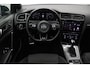 Volkswagen Golf 2.0 TSI 4Motion R 2017 | Schuif Kantel Dak | Achteruitrij Camera | Android/Apple Carplay | Navigatie | Onderhoudshistorie | Stuurwiel Bediening | Adaptive Cruise Control | Stoelverwarming | 2 Sleutels