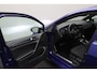 Volkswagen Golf 2.0 TSI 4Motion R 2017 | Schuif Kantel Dak | Achteruitrij Camera | Android/Apple Carplay | Navigatie | Onderhoudshistorie | Stuurwiel Bediening | Adaptive Cruise Control | Stoelverwarming | 2 Sleutels