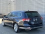 Volkswagen Passat Variant 1.4 TSI PHEV 218PK GTE Business / Panoramadak / Zwenkbare Trekhaak / LED / Achteruitrijcamera / Stoelverwarming