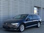 Volkswagen Passat Variant 1.4 TSI PHEV 218PK GTE Business / Panoramadak / Zwenkbare Trekhaak / LED / Achteruitrijcamera / Stoelverwarming