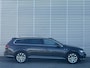 Volkswagen Passat Variant 1.4 TSI PHEV 218PK GTE Business / Panoramadak / Zwenkbare Trekhaak / LED / Achteruitrijcamera / Stoelverwarming