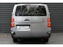 Fiat e-Scudo L3H1 50kWh DUBBELE CABINE BLACK EDITION | Achterdeuren met ruiten | Airco | Metaalkleur