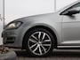 Volkswagen Golf Variant 1.2 TSI Highline | Trekhaak | Navigatie | Xenon | Bluetooth | Camera | 17'' LM | Dynaudio | Climatronic | Stoelverwarming |